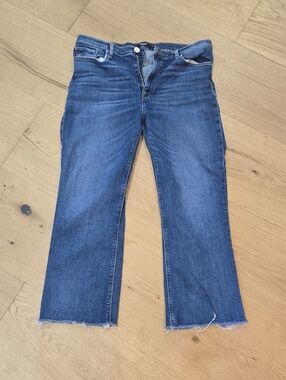 Hudson Barbara Straight Jeans 34